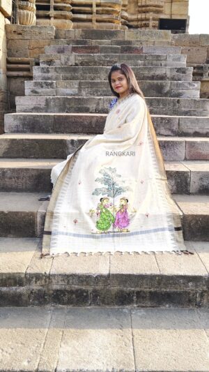 GOPIYAN RAAS Hand Painted Patachitra Dupatta - Nartaki Dancing Design