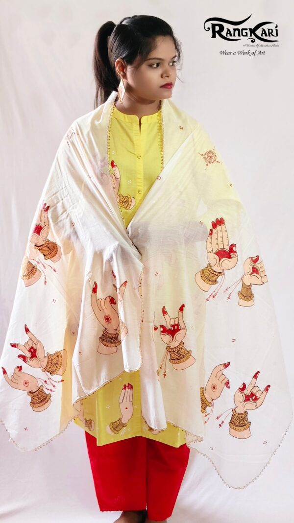 "ODISSI HASTA" Hand Painted Dupatta