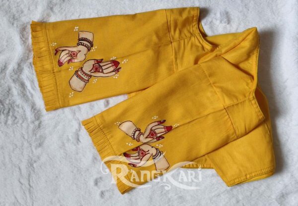 Hand Painted pattachitra mudra design blouses