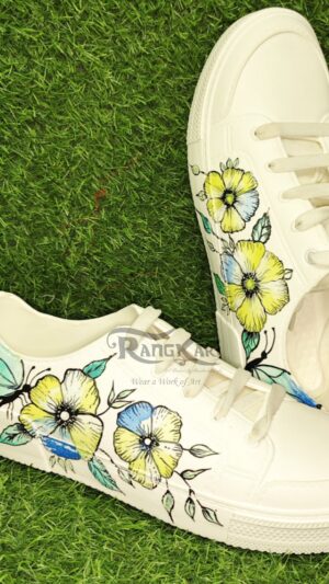 Rangkari hand painted shoe