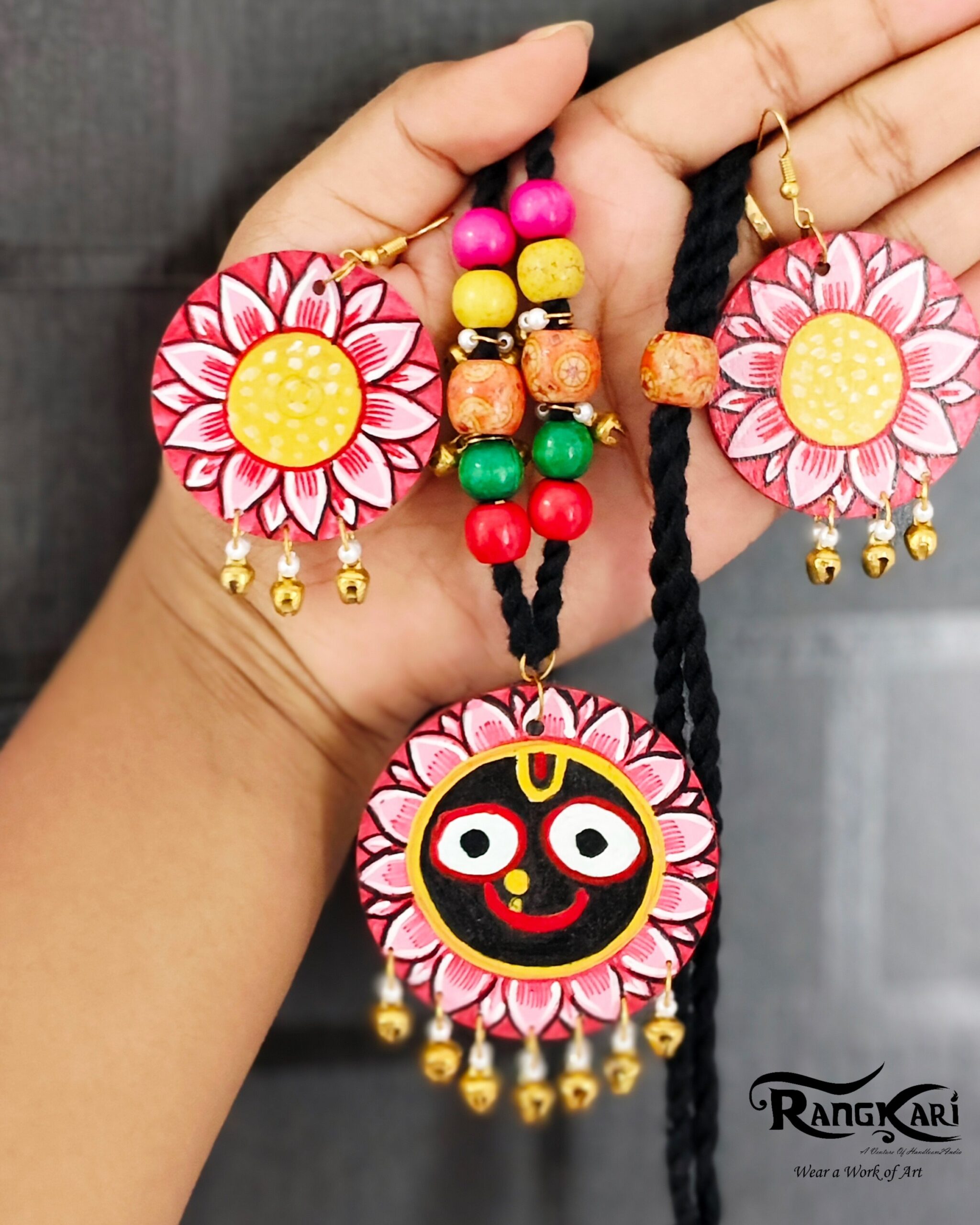 "SRI JAGANNATH SRINGAR" Hand Painted Jewellery Set - Image 6