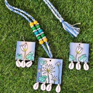 "SHWET KAMAL" Hand-Painted Jewellery set