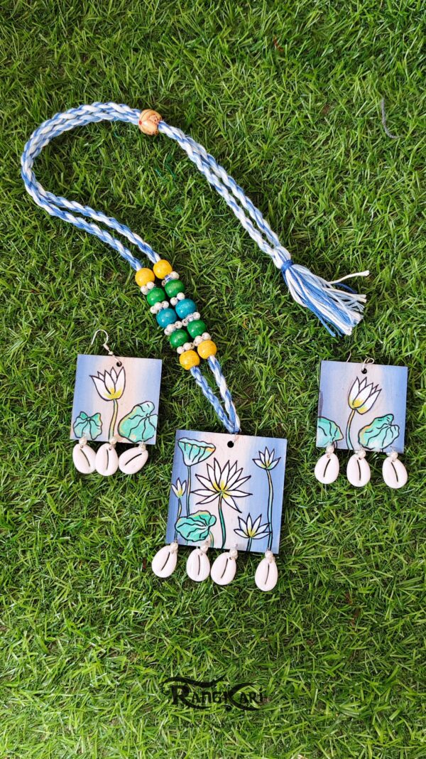 "SHWET KAMAL" Hand-Painted Jewellery set