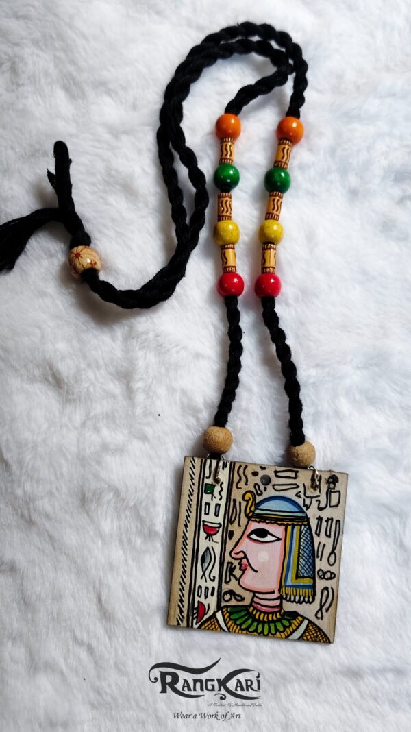 "NEFERTARI TALES" Hand-Painted Jewellery Set - Image 4