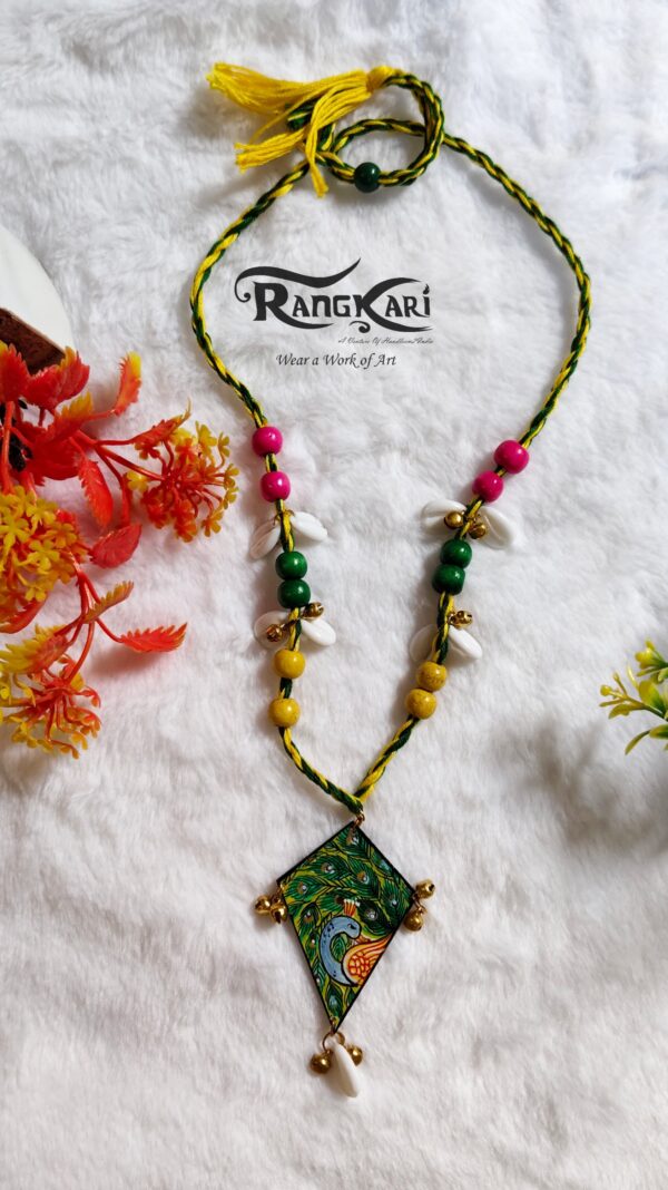"RANGMOR" Hand-Painted Jewellery Set - Image 4