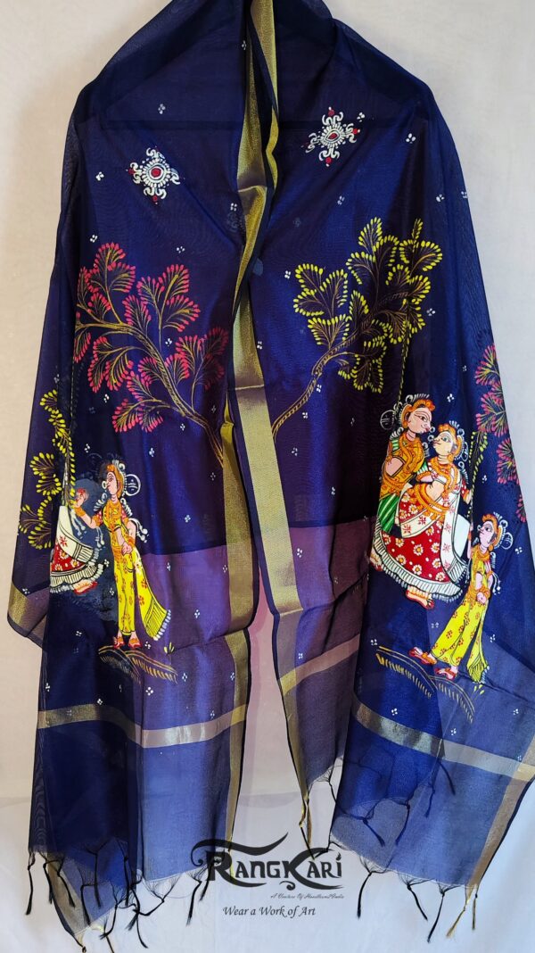 "NEEL DOLI LEELA" Hand Painted Dupatta - Image 2