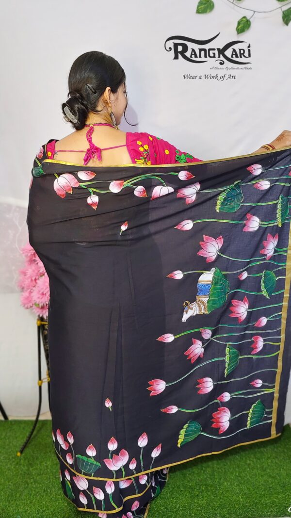 "PADMA PICHWAI" Hand-Painted Mulmul Cotton Saree - Image 2