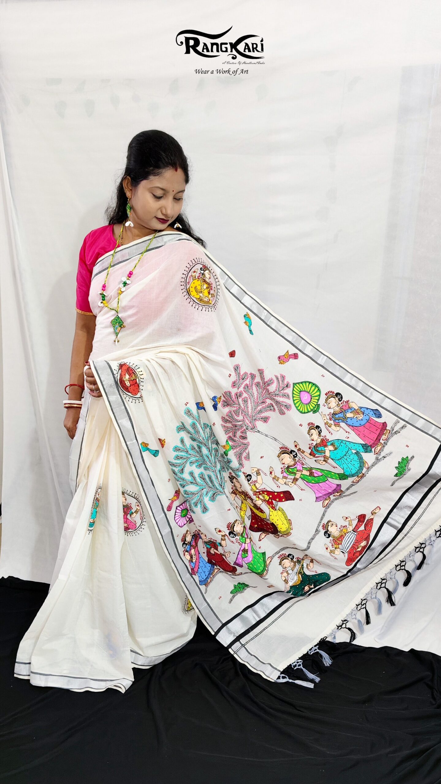 "JHULAN RAAS" Kerala Kasavu Cotton Saree - Image 3