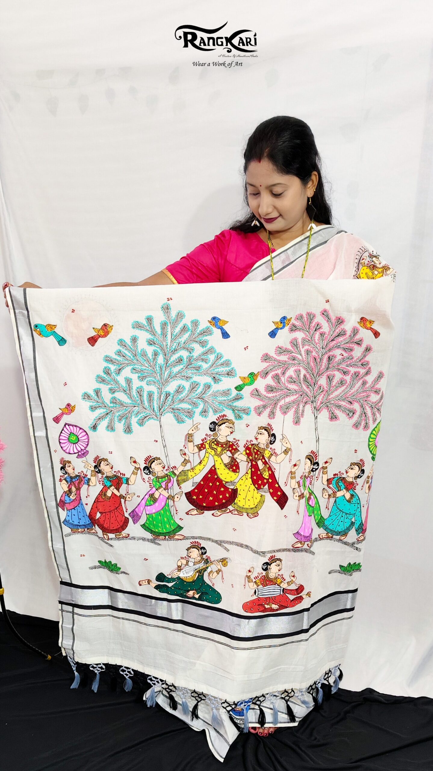 "JHULAN RAAS" Kerala Kasavu Cotton Saree - Image 4