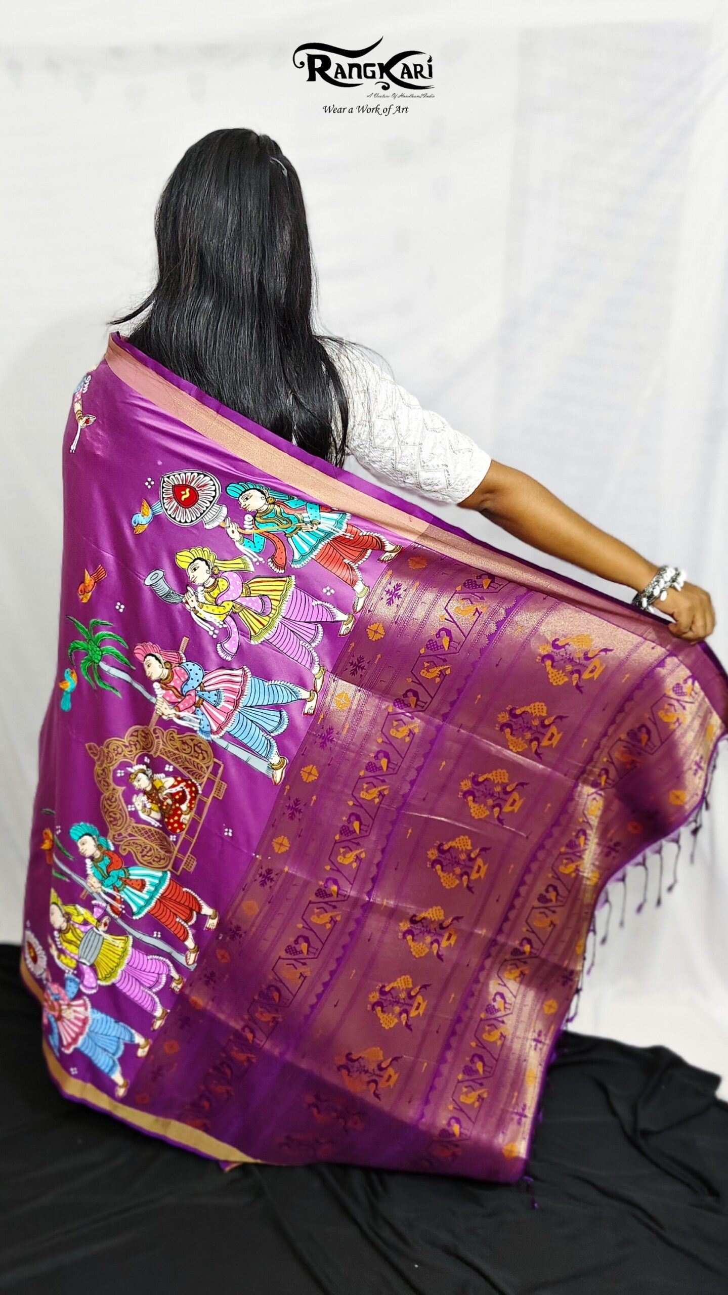 "DOLI BARAT" Fusion of
Hand-Painted Pattachitra & Paithani Saree - Image 4