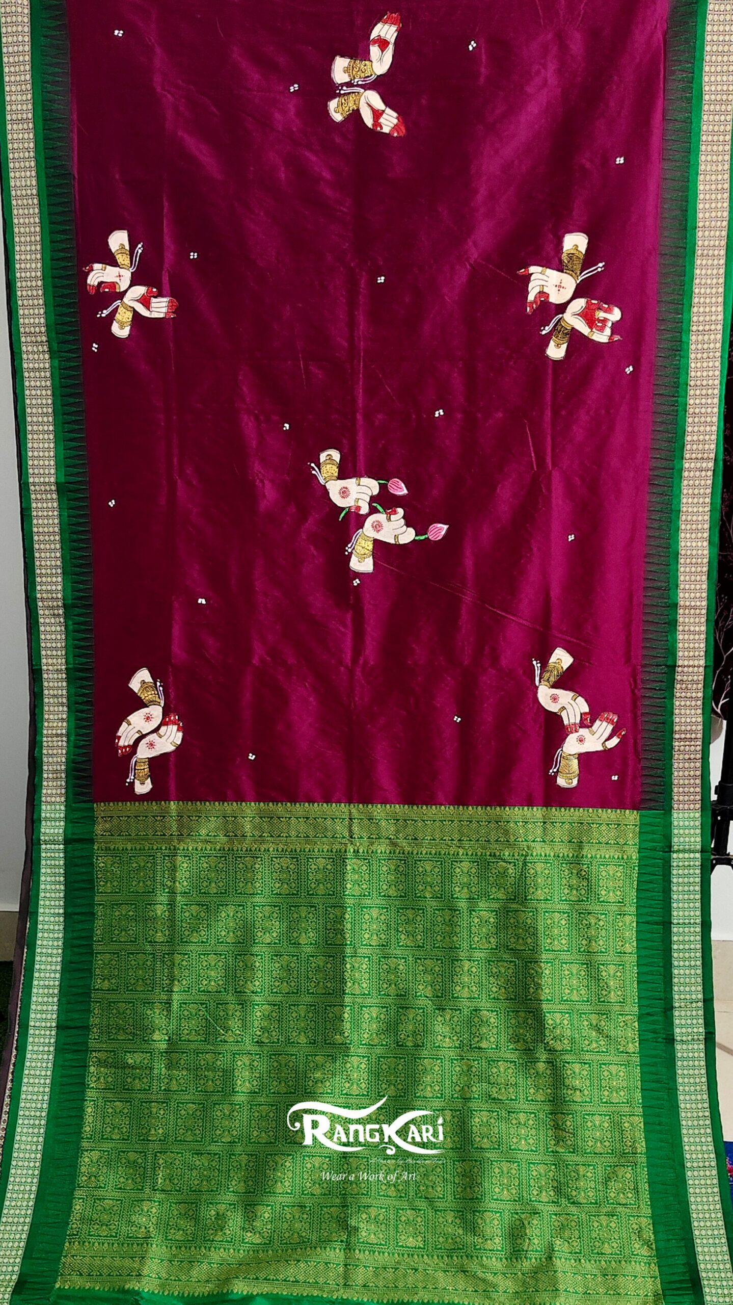 "HASTA MUDRA"
Hand-Painted Pattachitra Saree - Image 6