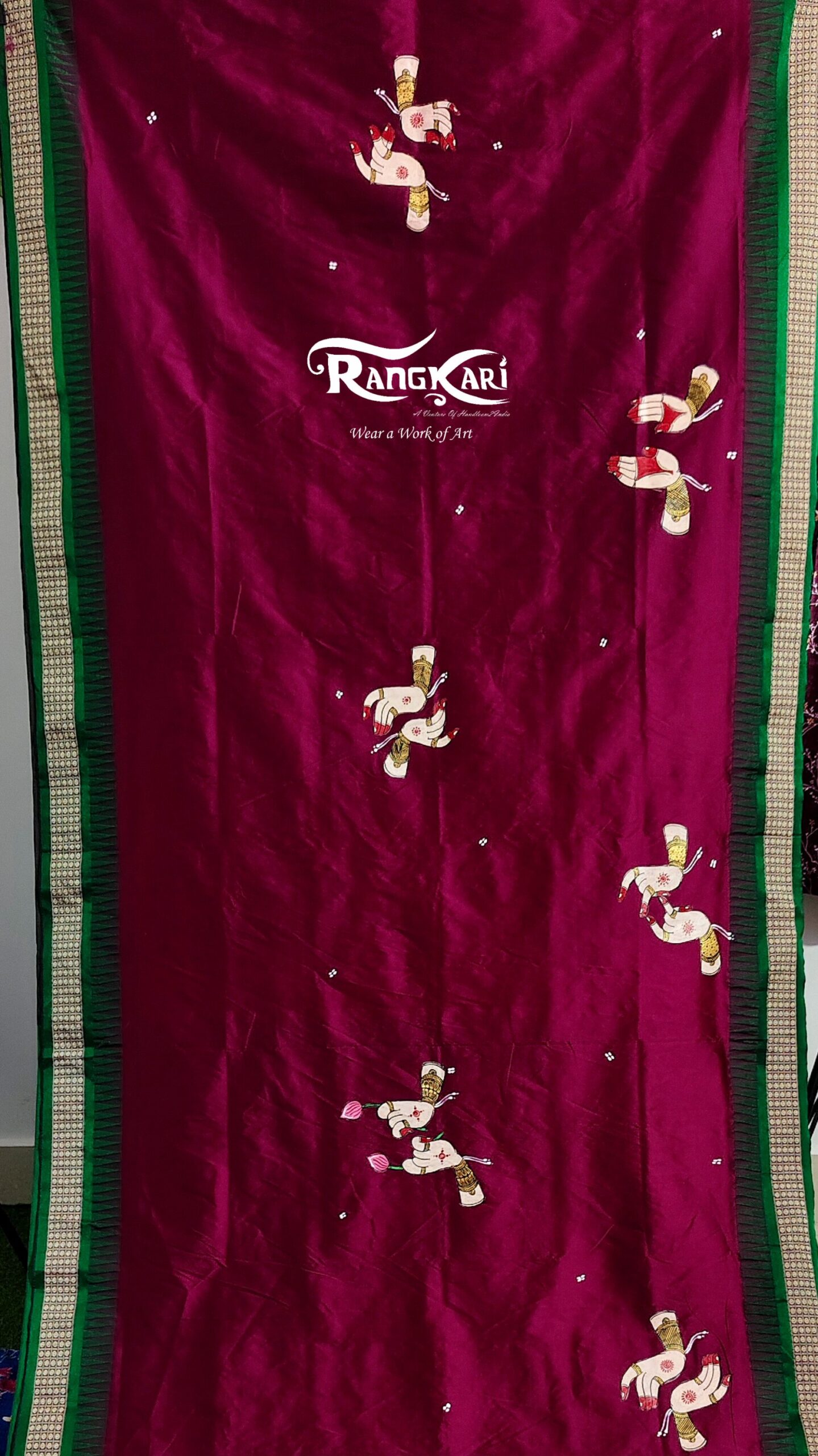 "HASTA MUDRA"
Hand-Painted Pattachitra Saree - Image 5