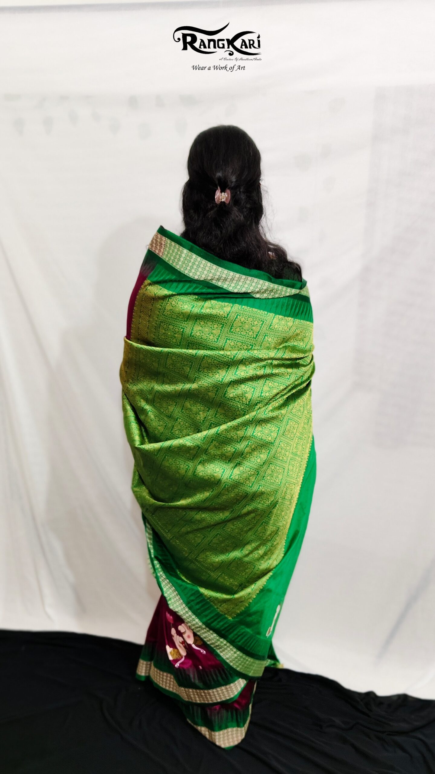 "HASTA MUDRA"
Hand-Painted Pattachitra Saree - Image 3