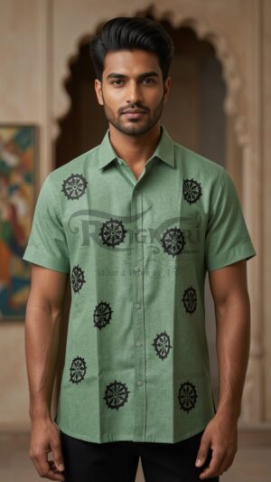 GREEN ARKACHAKRA Hand Painted Khadi Half Shirt - Konark chakra Design