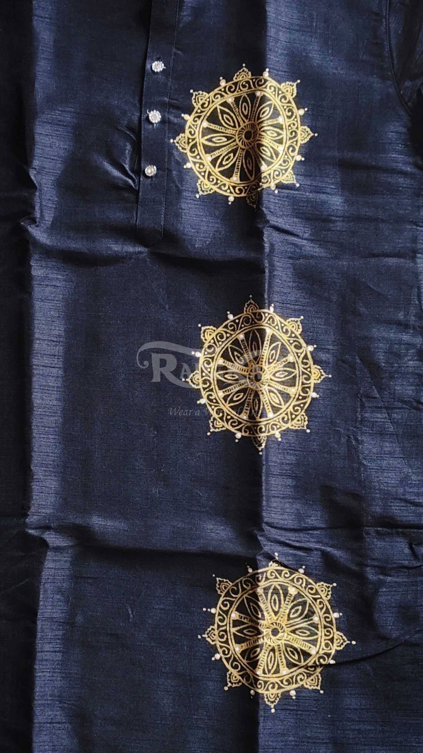 2026/05/1000627765-scaled.jpg chakra hand painted silk cotton kurta konark chakra design